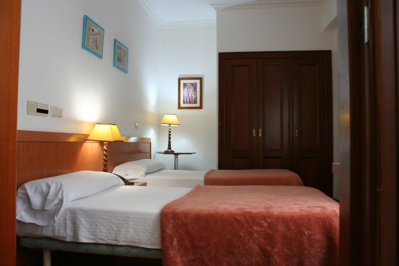 Hostal Gran Via Vigo Ngoại thất bức ảnh