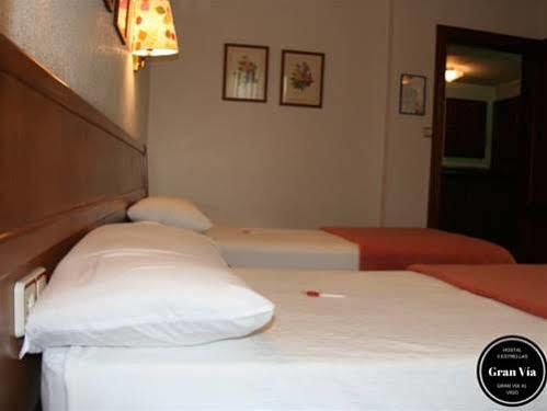 Hostal Gran Via Vigo Ngoại thất bức ảnh