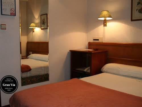 Hostal Gran Via Vigo Ngoại thất bức ảnh